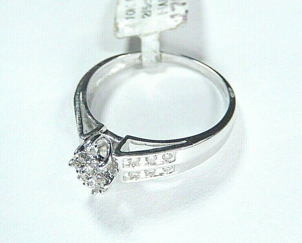 *NWT* 10kt White Gold 2/5CT Diamond Cluster Bridal Wedding Engagement Ring Sz 8