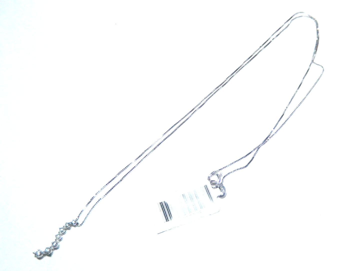 10k White Gold 1/10 Carat 7 Diamond Journey Pendant w/18" Chain