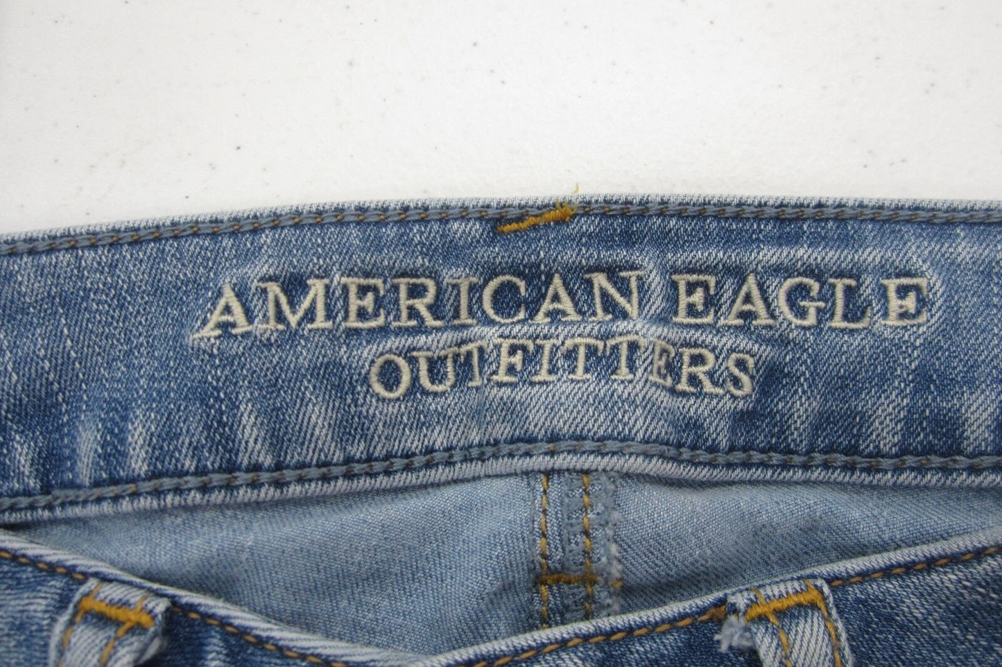 *NICE* AMERICAN EAGLE Straight Super Stretch  Blue Denim Jeans sz 2 x 30"L