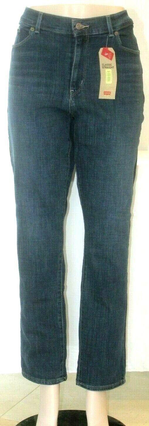 *NWT* $59.  Women's Levi's Classic Straight Medium Wash Jeans 16Med (W33 x L30)