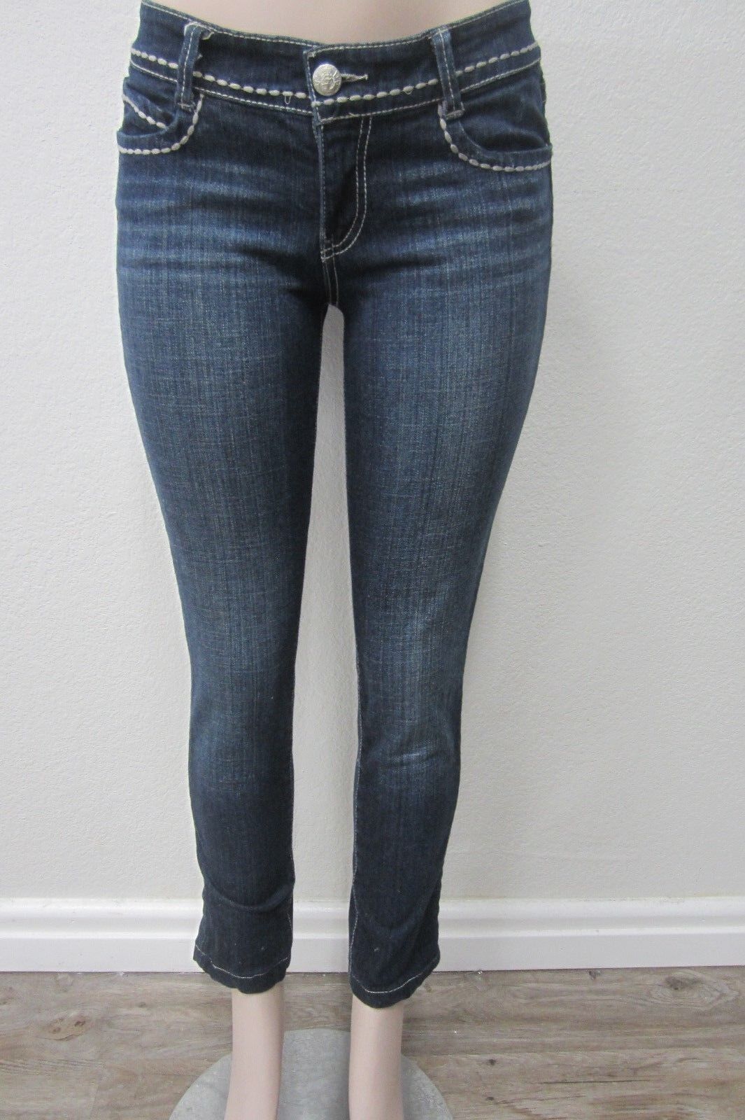 NWOT Seven 7 Women’s Jeans Slim Dark Denim Stretch Size W29 x L28