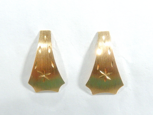 *VINTAGE*   14k  Yellow Gold Decorative Post Earrings 3/4" x 7/16"