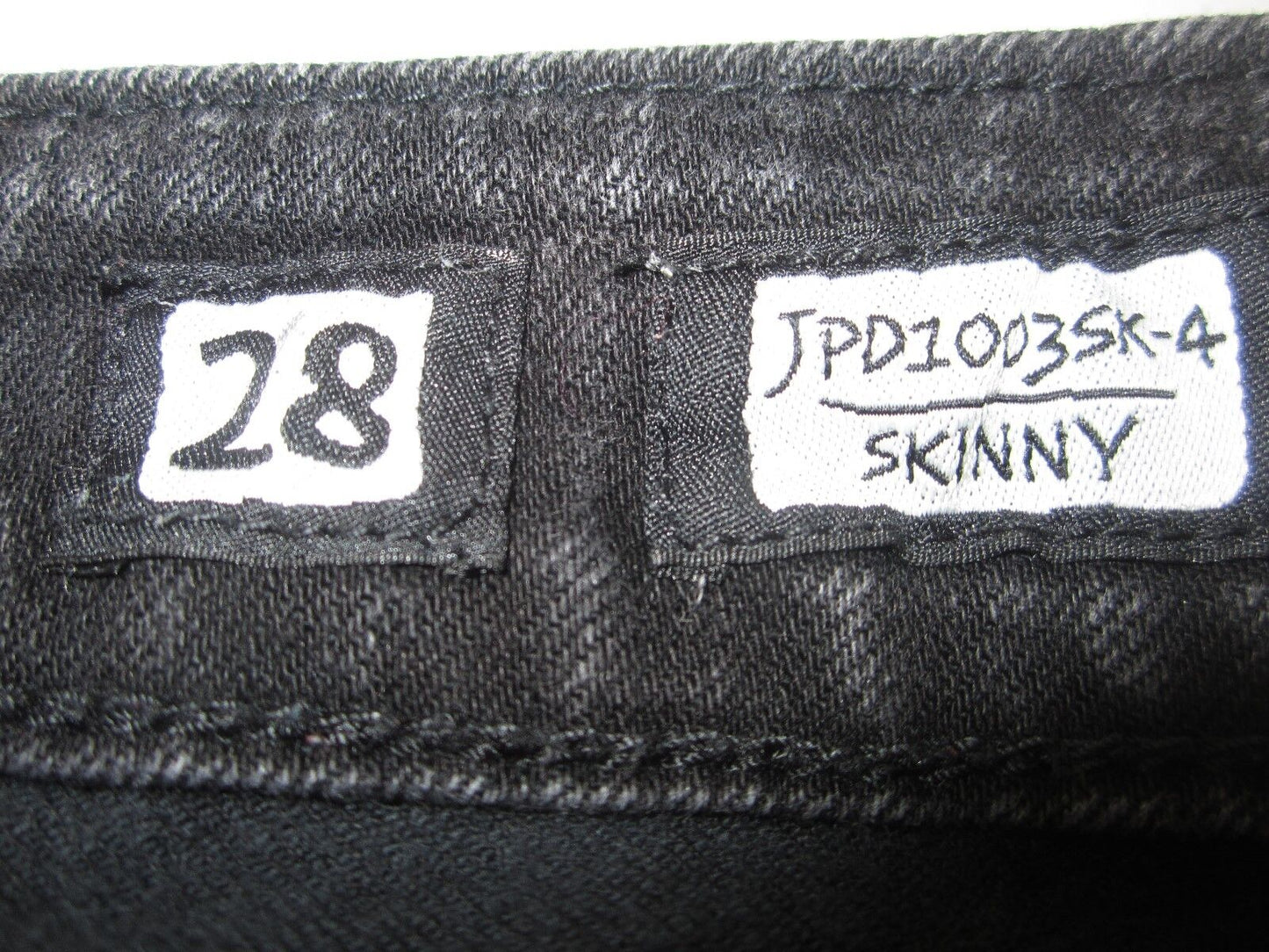 MINT MISS ME Women’s Black Skinny Jeans Griffith Park Style JPD1003SK-4 Sz 28x28