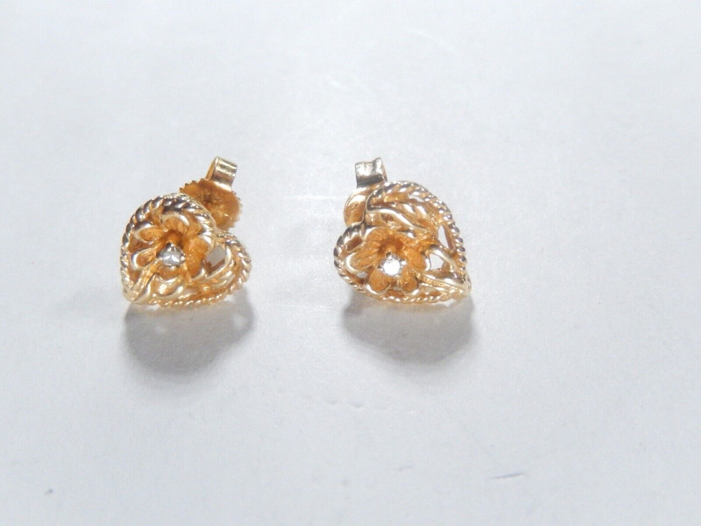 *VINTAGE*  14K Yellow Gold  Diamond  Heart & Flower Stud Earrings