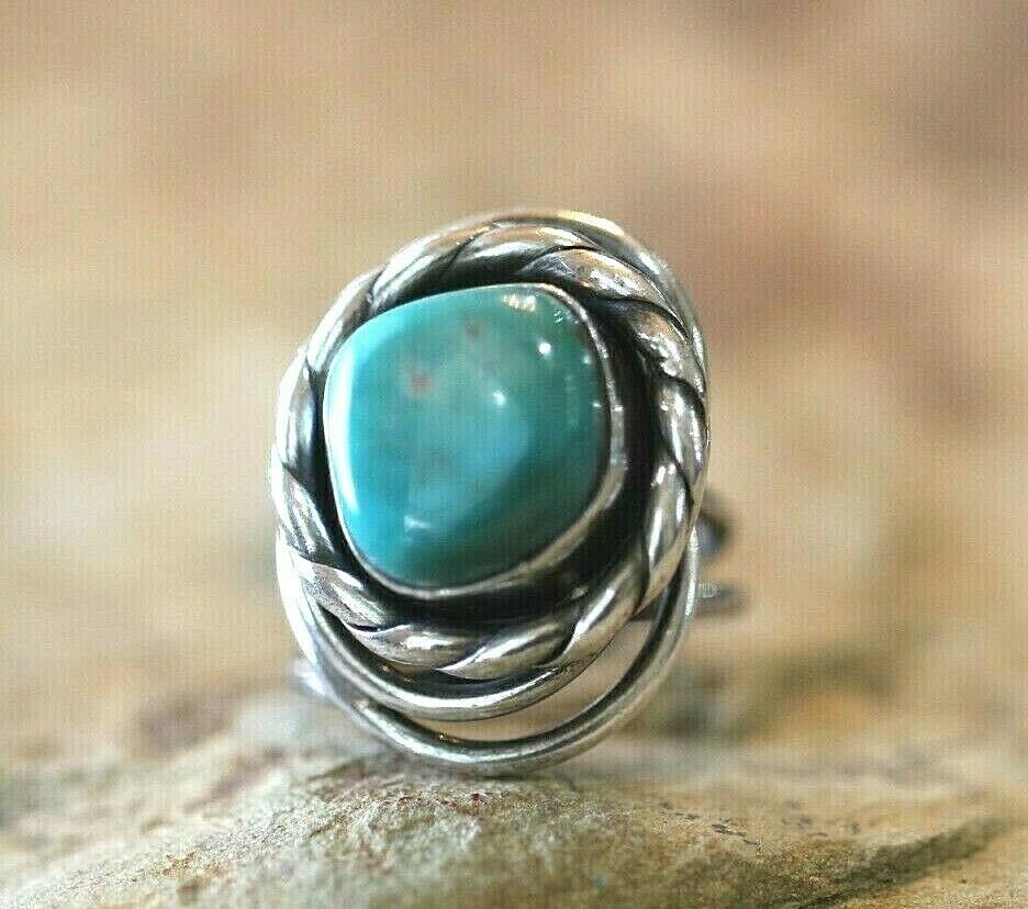*VINTAGE*  Native American Sterling Silver Handmade Turquoise Ring  Adjustable