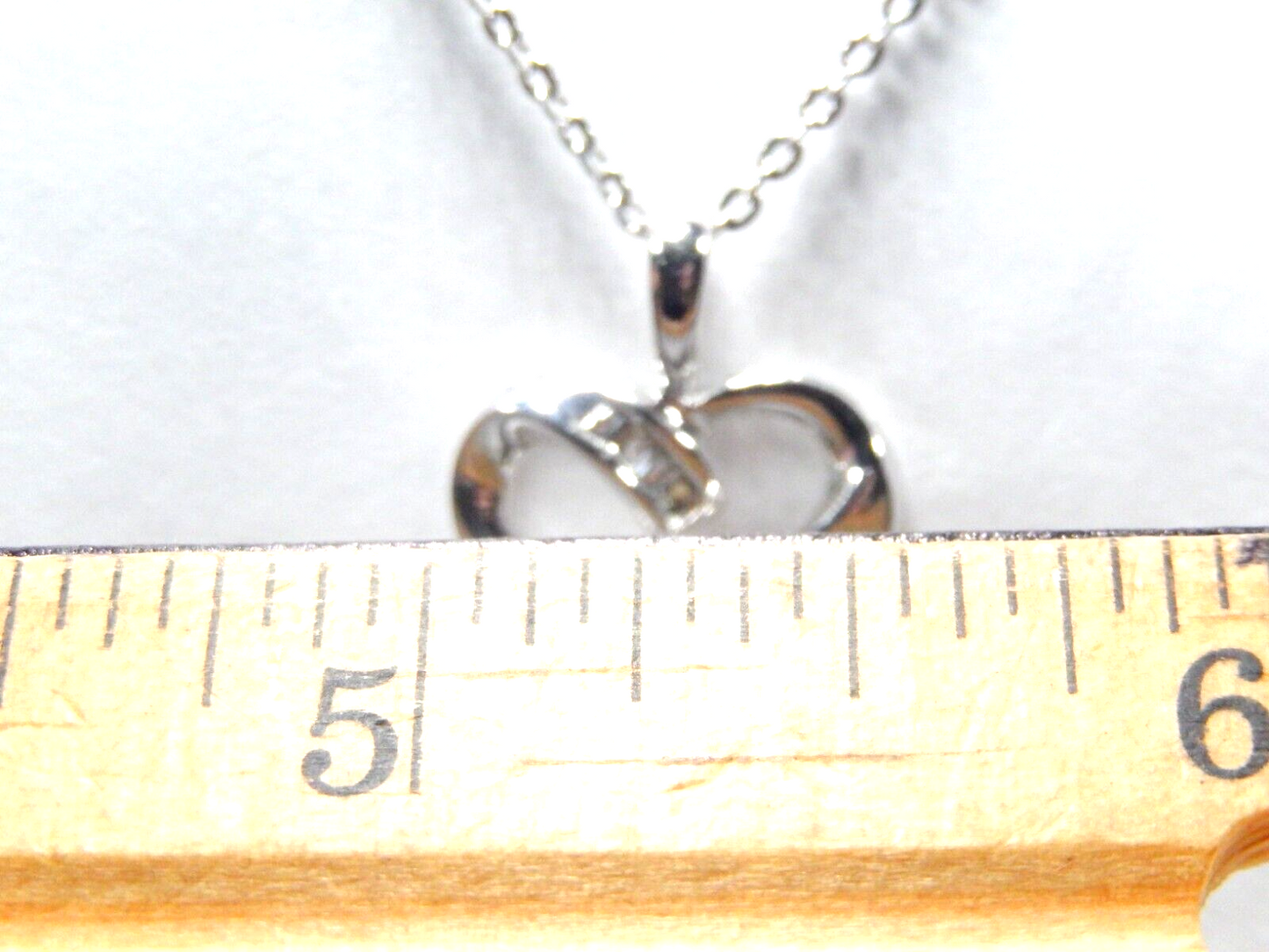*VINTAGE*  10k White Gold  Baguette Diamond Heart Shape Pendant w/18"chain