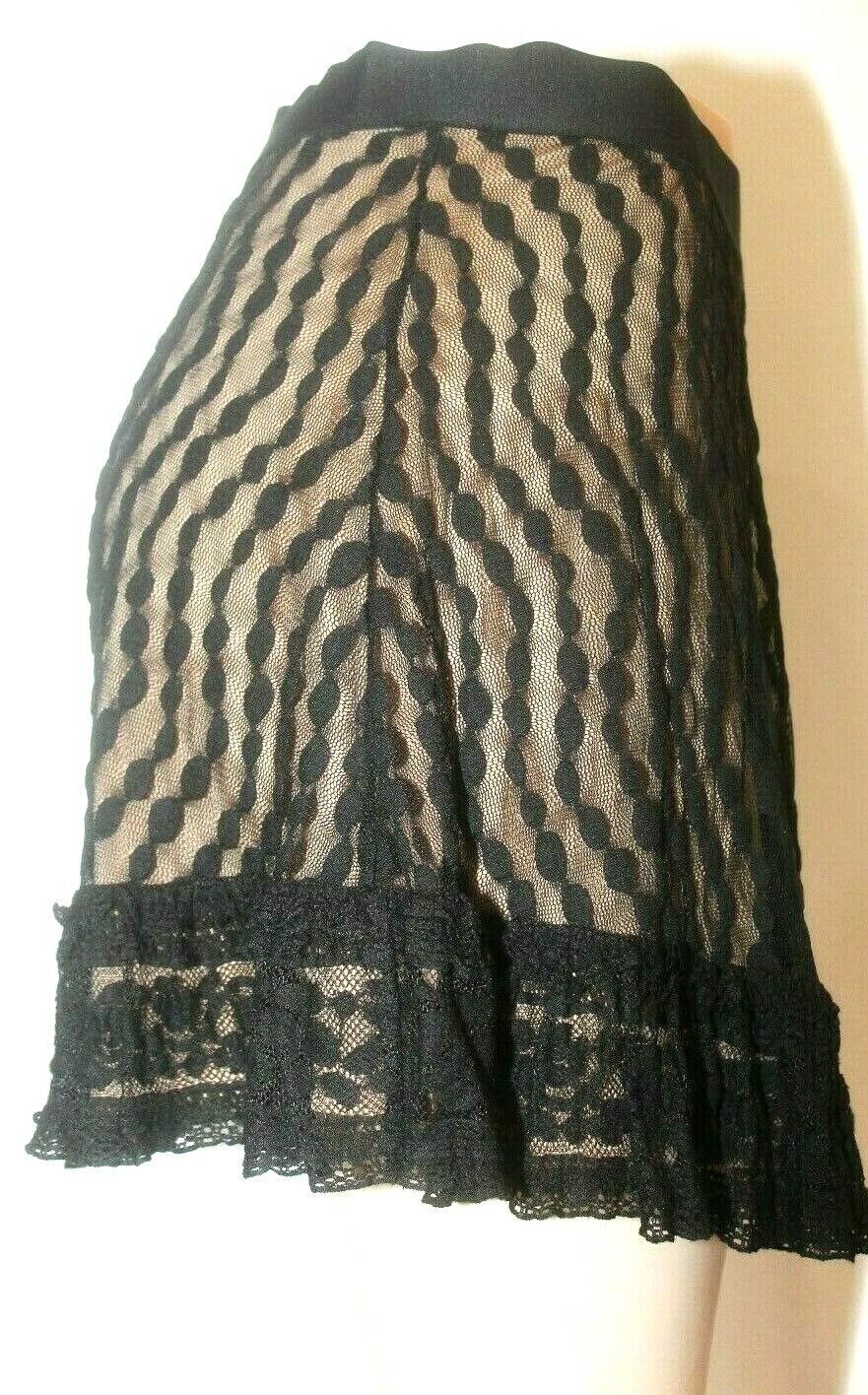 *NWT* $78.  MAX STUDIO SKIRT BLACK LACE NUDE LINING SIZE SMALL "SUPER CUTE"