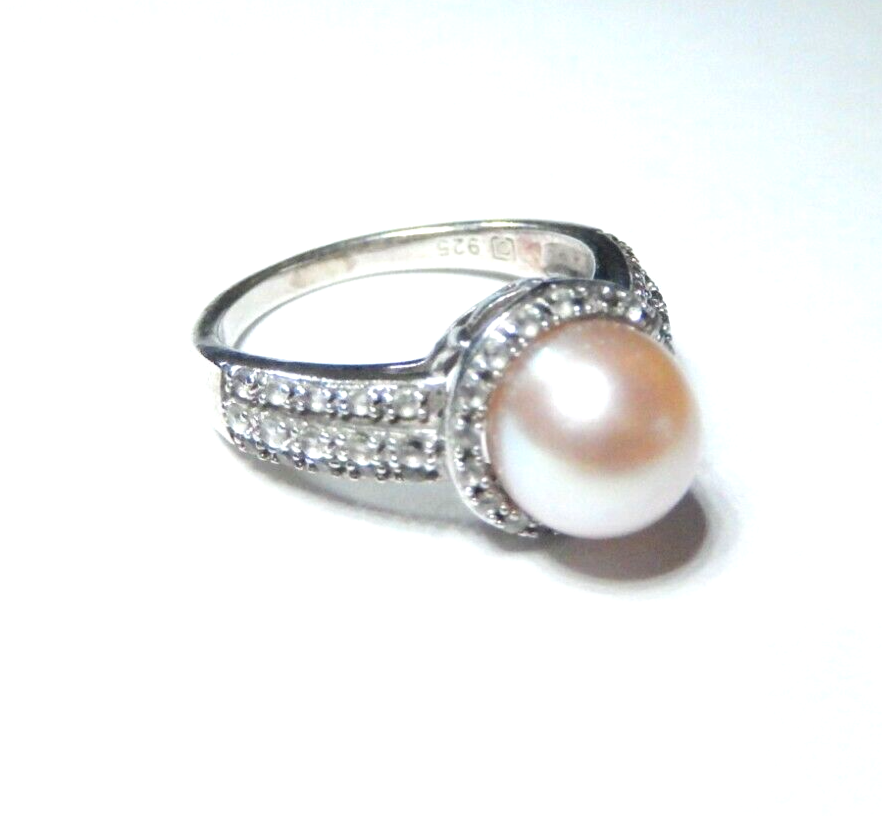 *VINTAGE*  Sterling Silver 8mm Round Pearl Ring With Crystal Accents Size 5.25