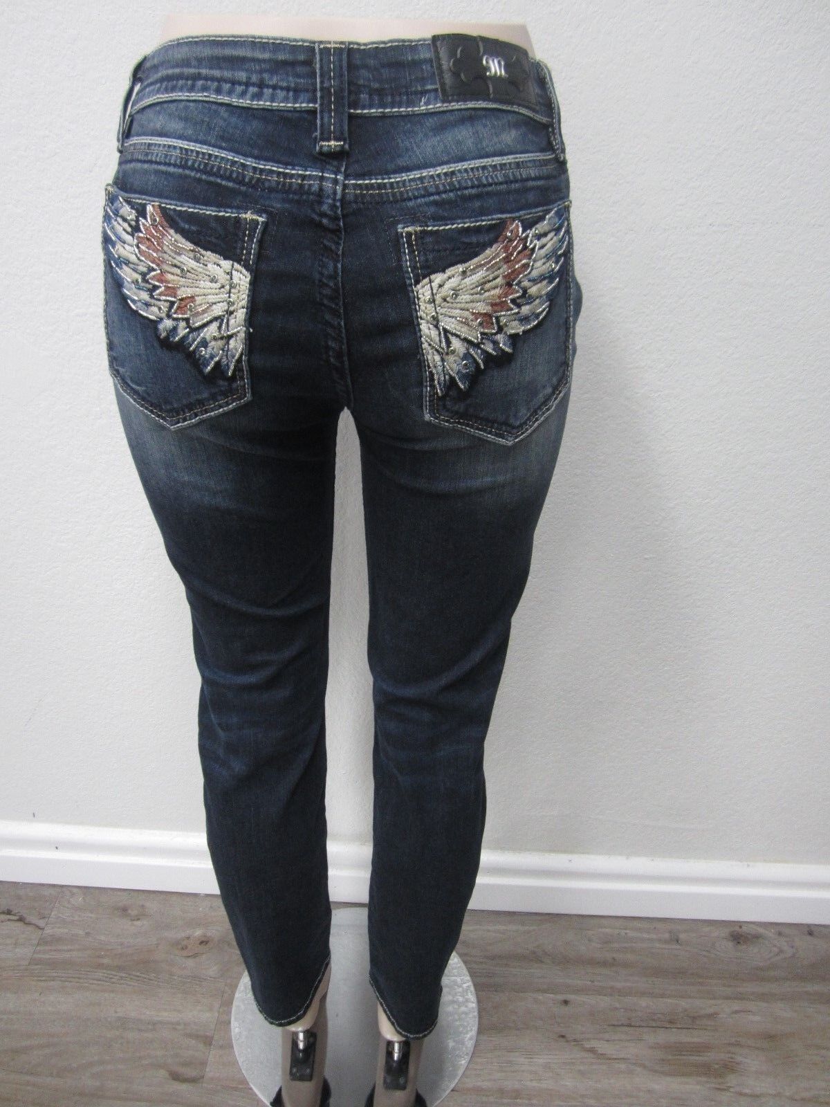 NWT Miss Me Mid Rise Medium Wash Embroidered Wings Skinny Denim M3020S   W27XL30
