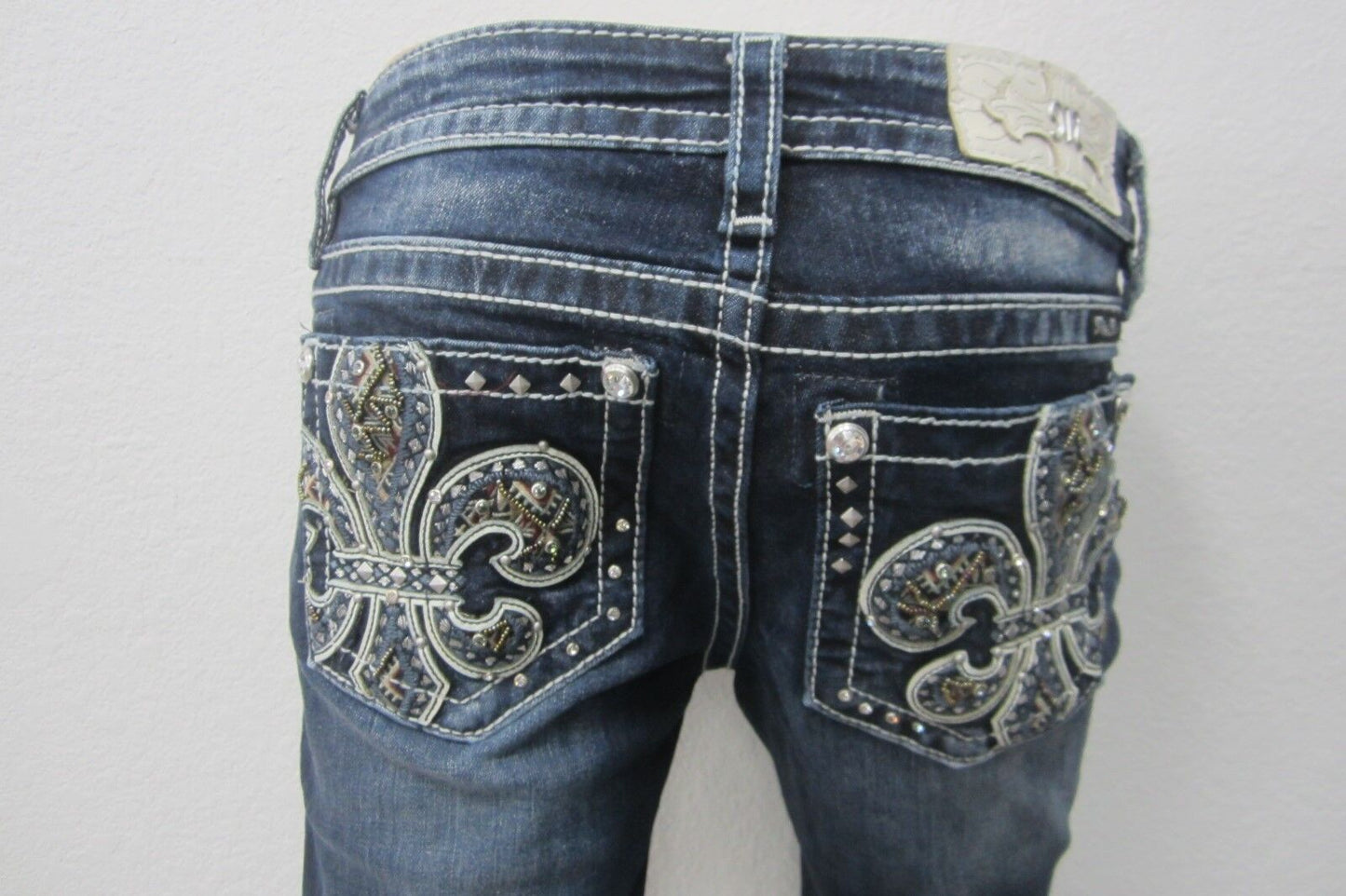 NWT Miss Me Women's Dark Blu Fleur-de-lis Hailey Skinny Jeans M3206S Sz 27 x 30