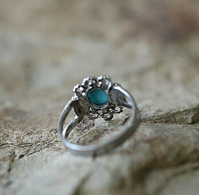*VINTAGE*  Sarah Coventry Ring with Turquoise in Sterling Silver Size 6.75