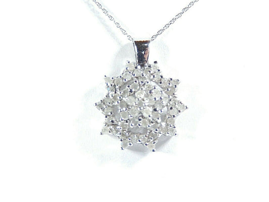 *NWT* 10K White Gold  Stunning 1.00 CT Cluster Diamond Pendant w/ 18" 14K Chain