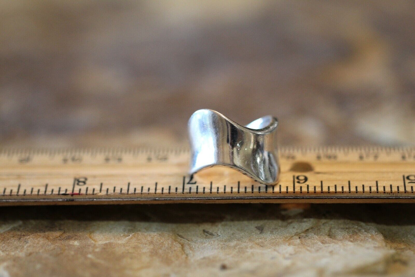 *VINTAGE*  925 STERLING SILVER MODERNIST SWIRL RING  15MM WIDE  Size 8