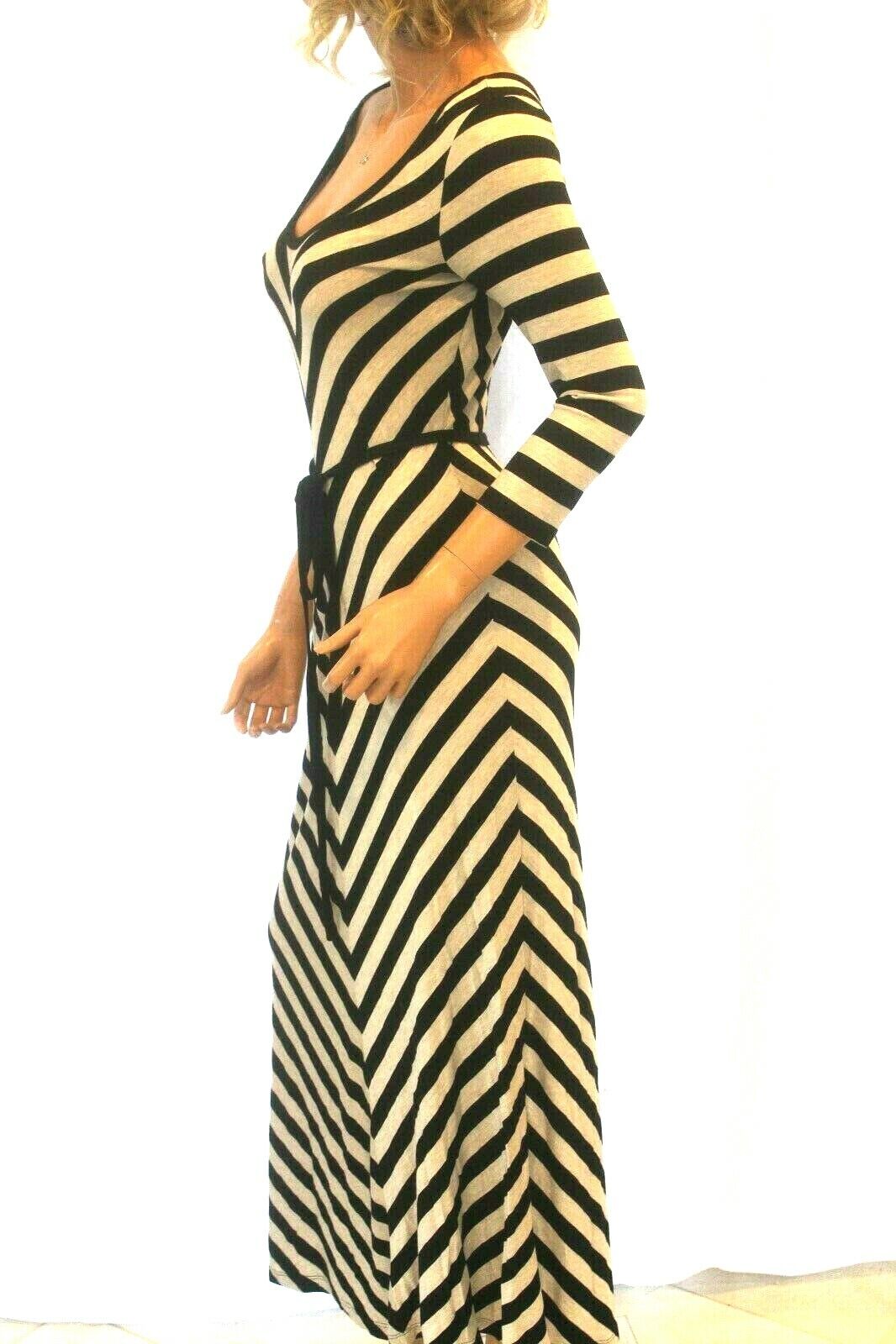 *NWT*  $168. CALVIN KLEIN Women’s Black And Grey Striped Maxi Dress Size 2