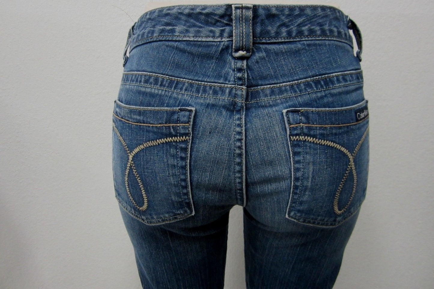 *NICE* Calvin Klein Women's  Low Rise Flare Boot Cut Jeans Size 10 x L32