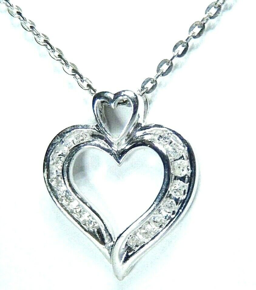 10k White Gold .25CT Natural Round Diamond Heart Pendant with 18" Chain