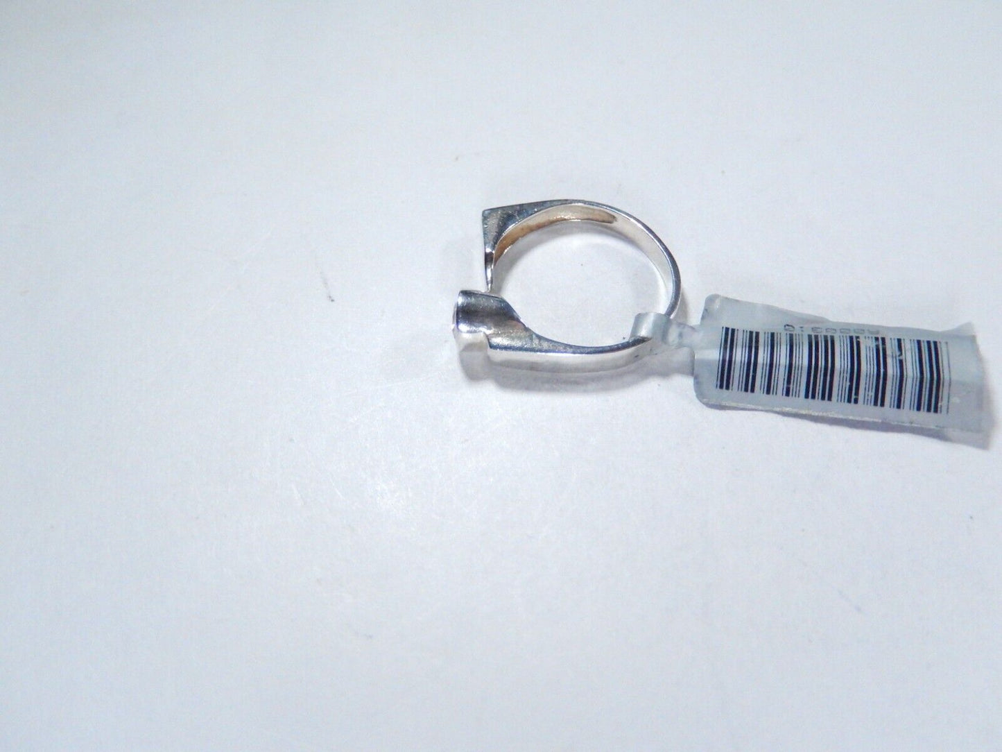*VINTAGE* Sterling Silver Modern Style CZ Ring Band Sz 6