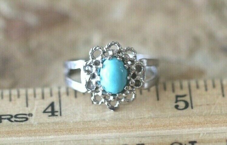 *VINTAGE*  Sarah Coventry Ring with Turquoise in Sterling Silver Size 6.75