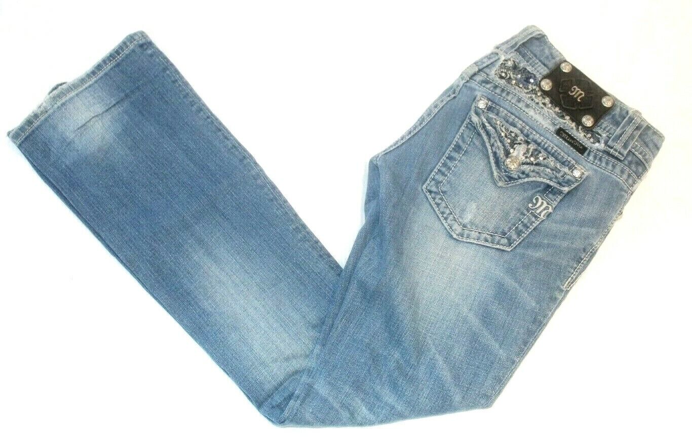 Miss Me Jeans  Beautiful Design With Crystals Boot Cut JP536582 Sz 26 x 33
