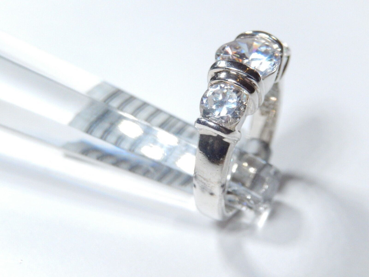 *VINTAGE*  Sterling Silver Three Stone 1.25 CT Round Cut CZ Engagement Ring Sz 5