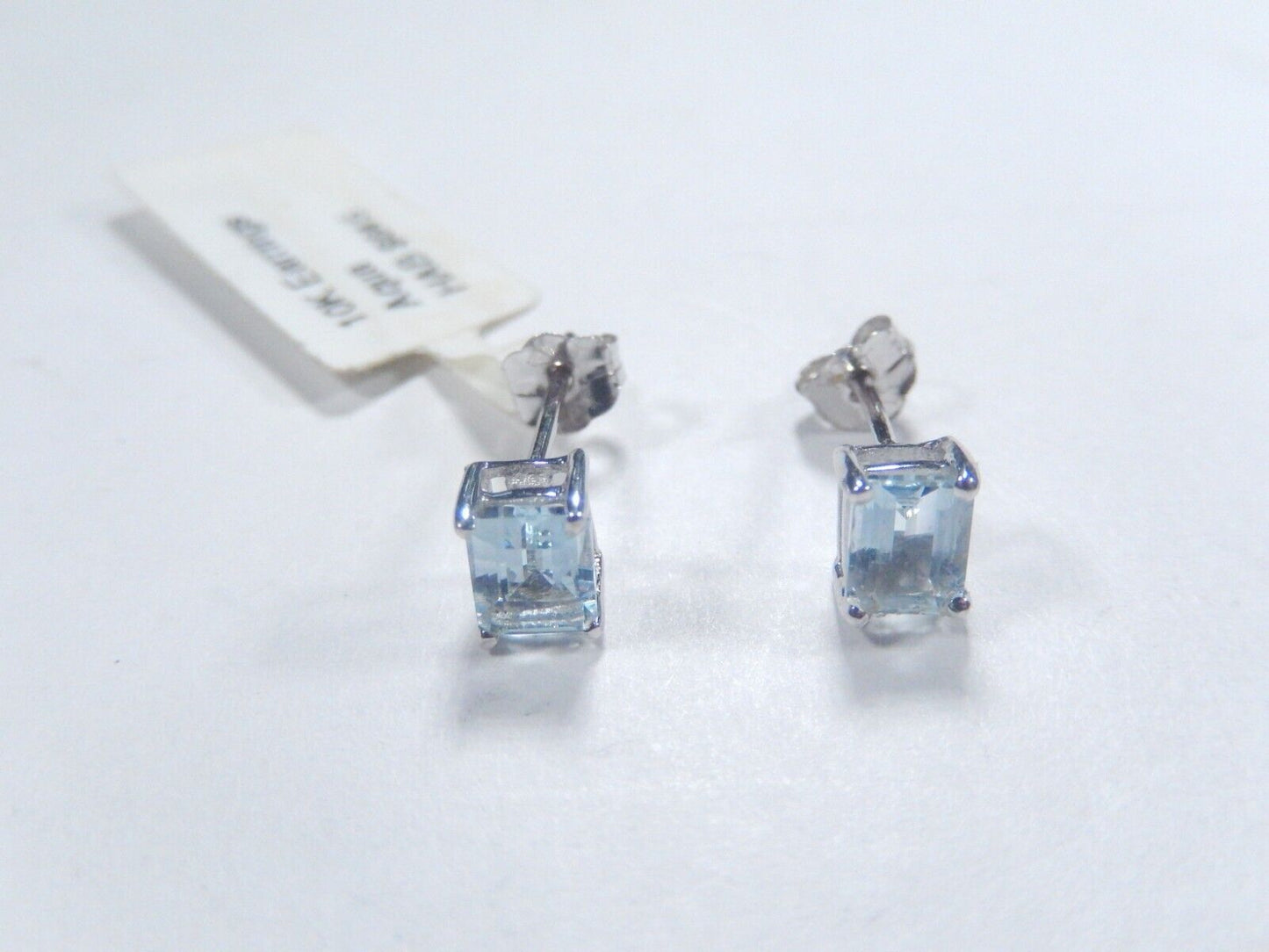 10k White Gold 5mm x 4mm Natural Emerald Cut Aquamarine Earrings Studs