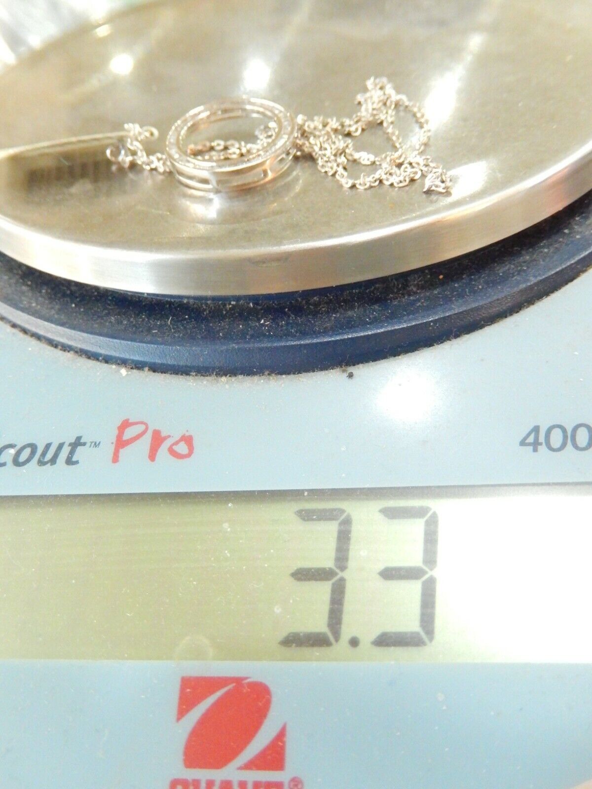 10K WHITE GOLD .33CT BAGUETTE DIAMOND  CIRCLE OF LOVE PENDANT  w/ 18" Chain