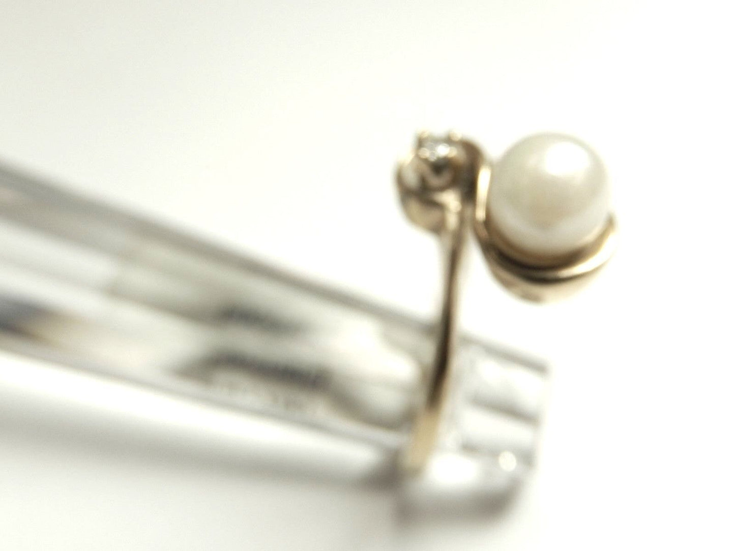 *MINT* Vintage Diamond &14k Yellow Gold 5.5mm AAA Quality Pearl  Ring Size 6.25