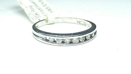 *NWT*  10K White Gold 7 Diamond Wedding / Anniversary 3mm Band Ring Size 6.5