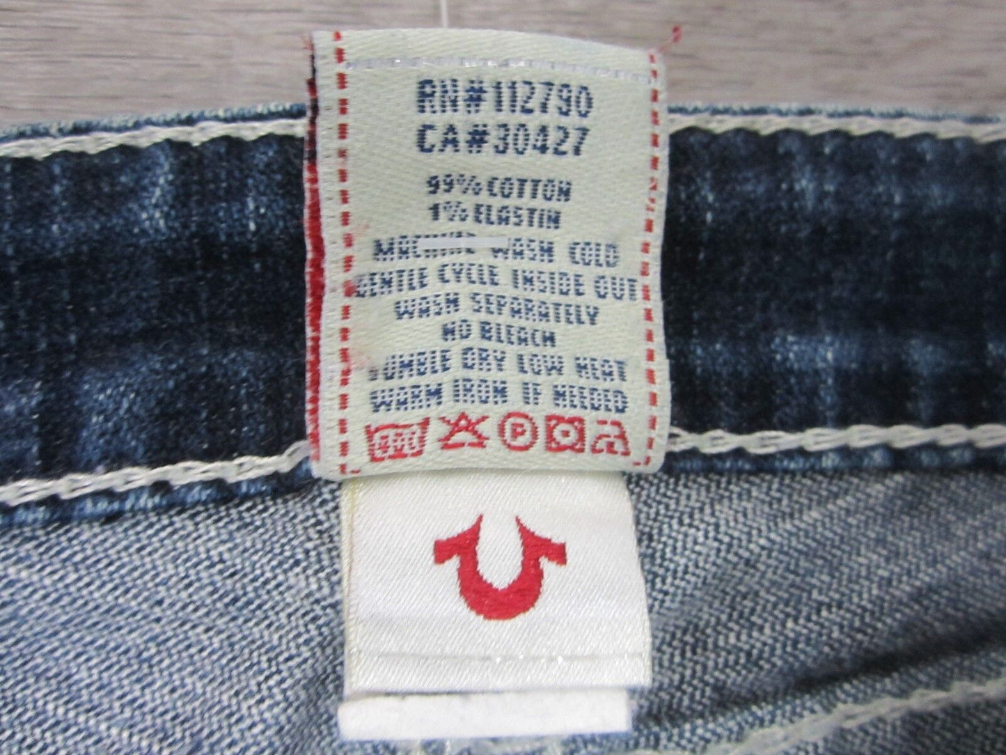 AUTHENTIC NICE True Religion Leather Tag World Tour Womens  Jeans Tag 28 X  31