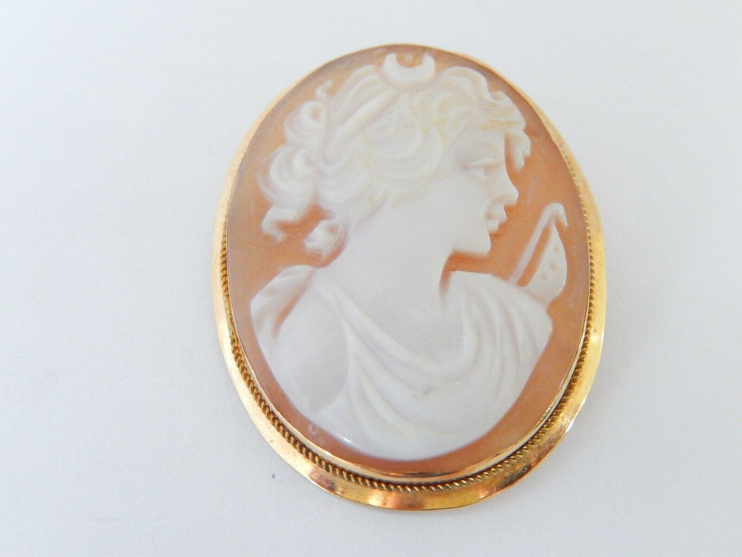 *VINTAGE* Solid 18K Yellow Gold Shell Cameo Pin / Pendant 3.51 grams 1 1/4”