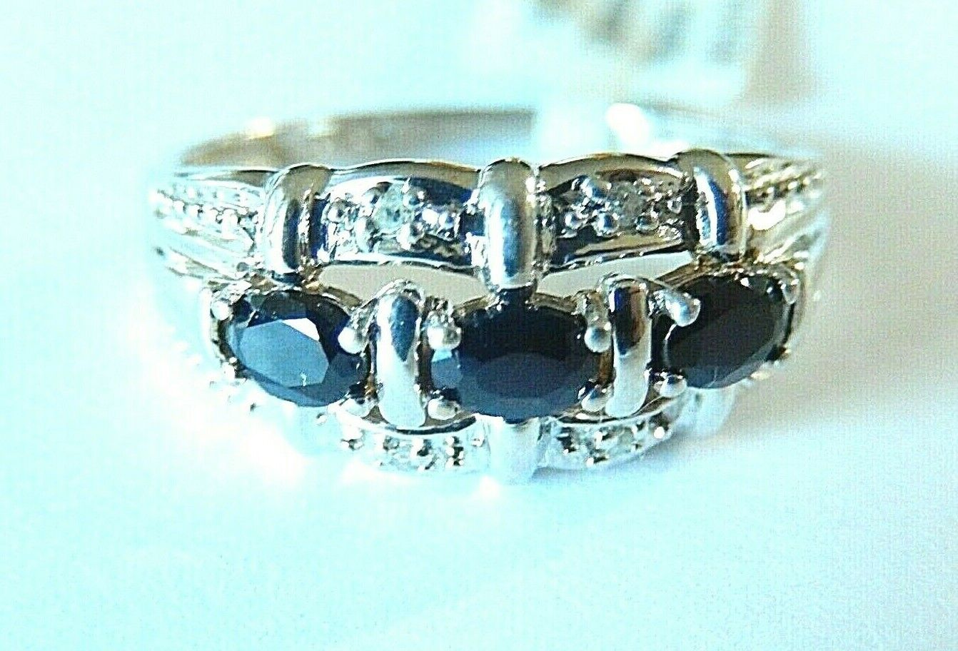 *NWT* 10K WHITE GOLD .75CT SAPPHIRE & DIAMOND LADIES RING SIZE 8.25