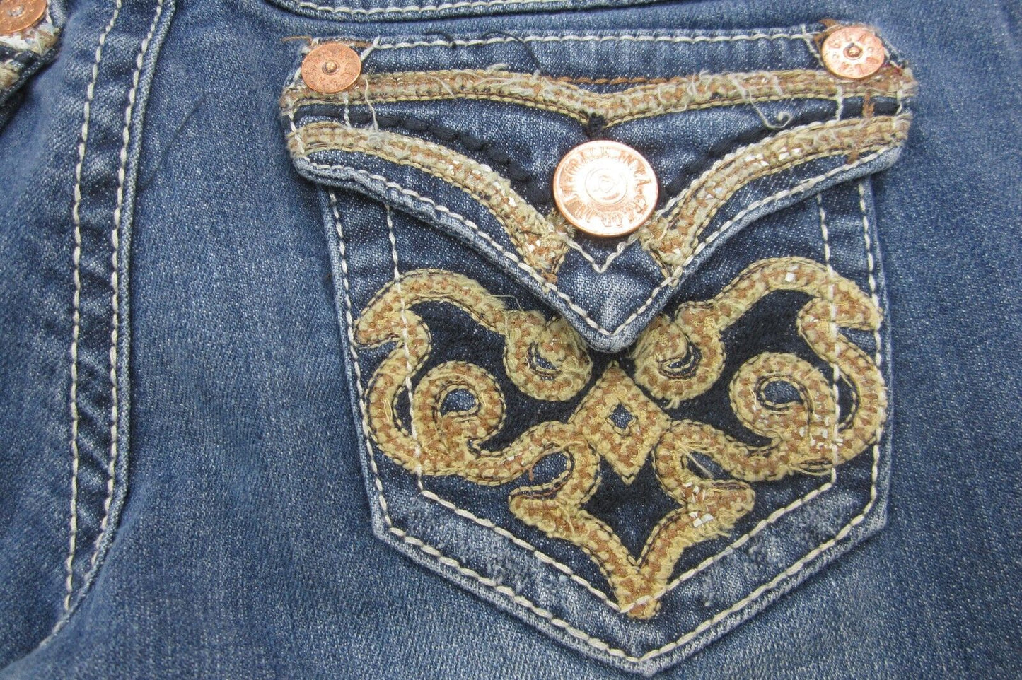 NICE Grace in LA Jeans, Boot Cut Low Rise Embroidered Size 25 x L32