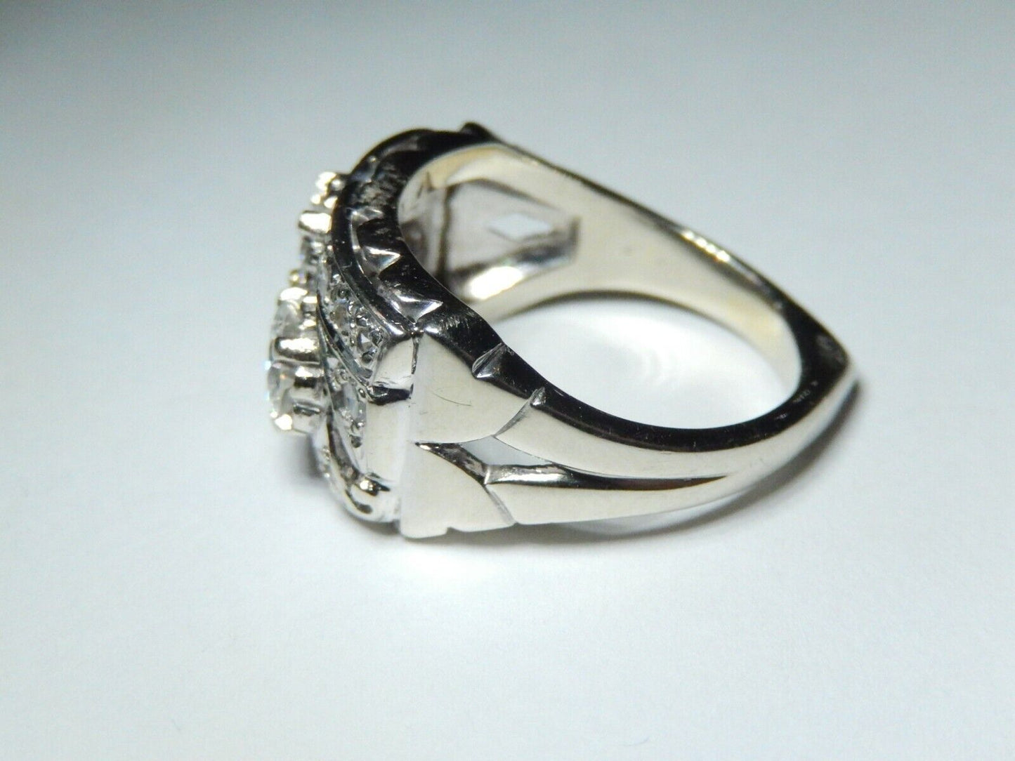 *VINTAGE*  14k White Gold Ladies .905 CT Diamond Cluster 12mm Wide Ring Sz 8.25