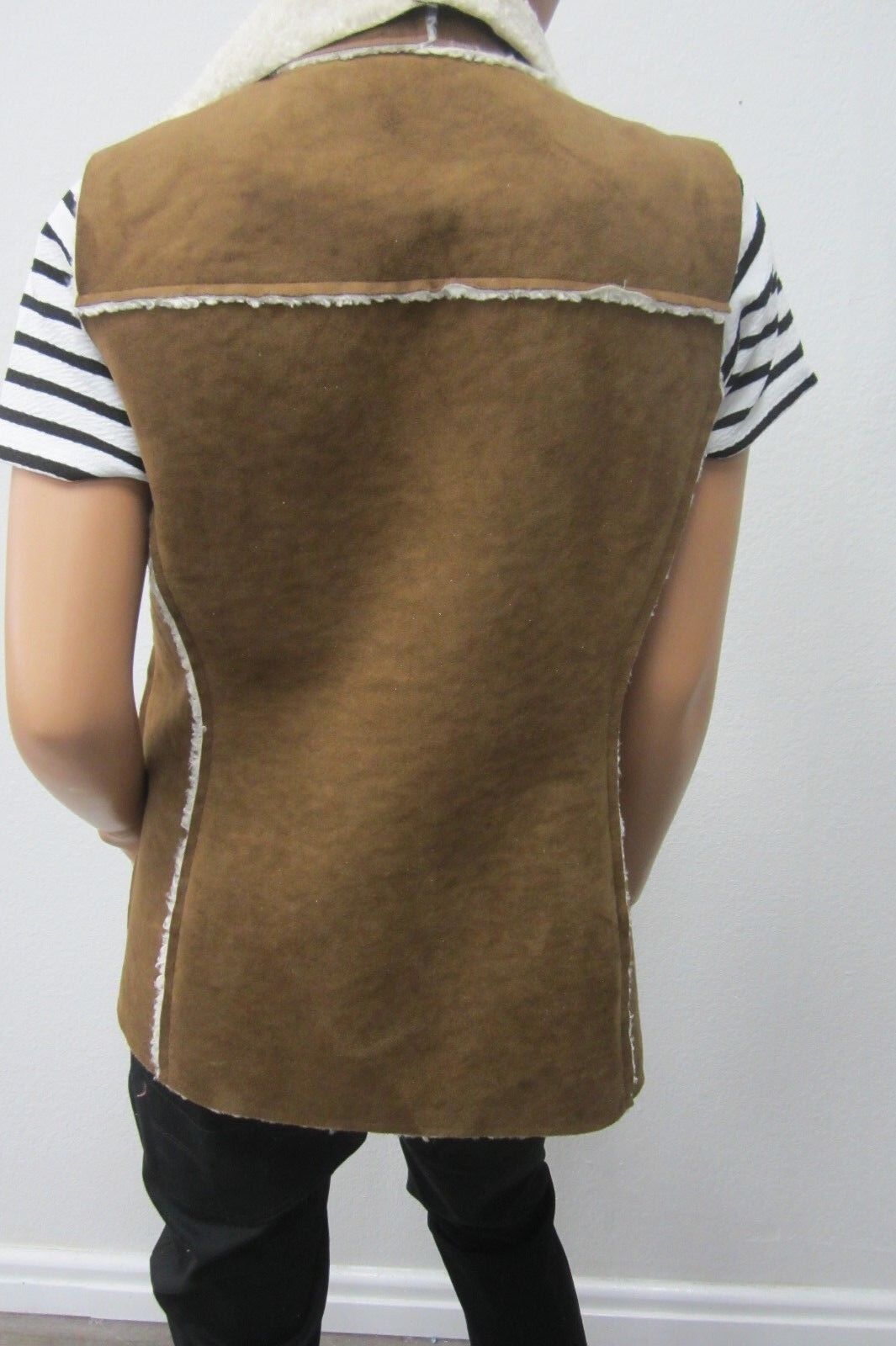 *NWT* $149. Chicos Faux Suede Vest Buckskin Sherpa Leather Outer/Soft Lining Sz1