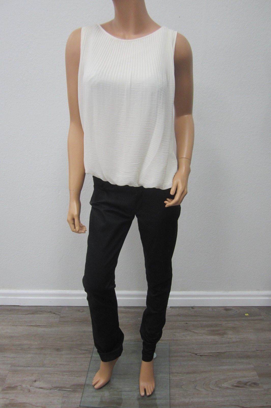 NWT M.S.S.P.MAX STUDIO SPECIALTY PRODUCTS Women's Sleeveless Lined BeigeTop Sz S