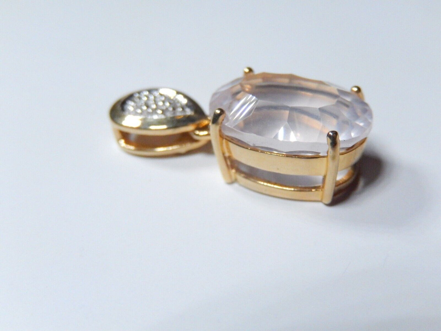 *VINTAGE*  14K Yellow Gold 8.0 CT Oval Light Pink Morganite and Diamond Pendant