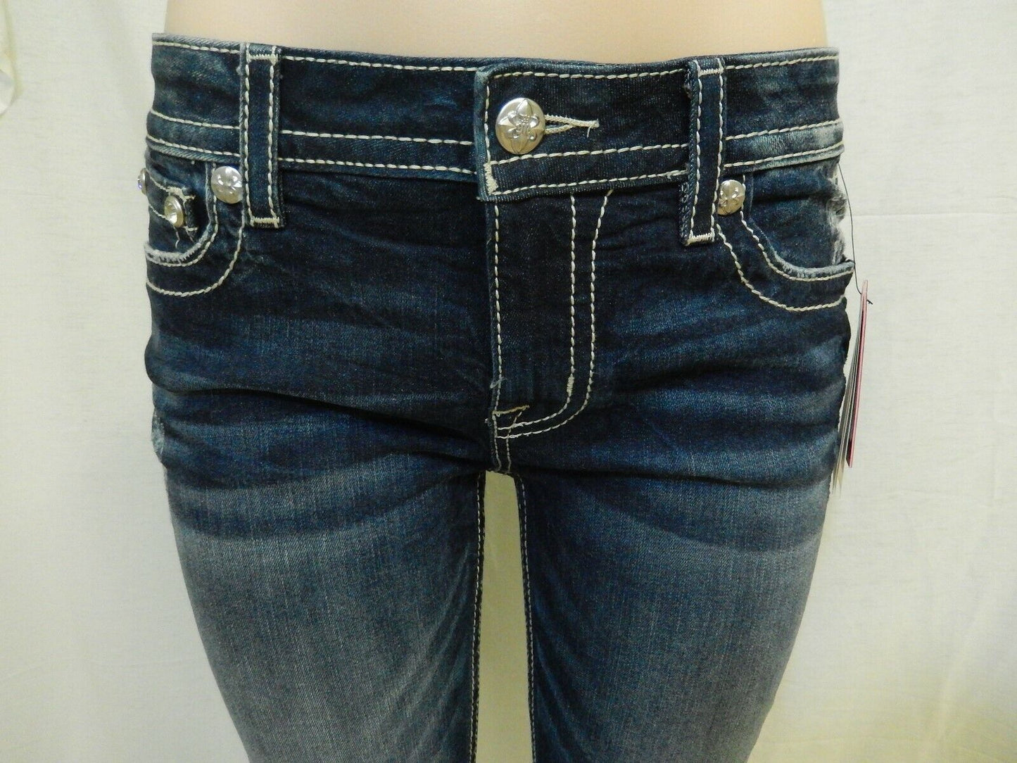 NWT Miss Me M3316B Paisley Embroidered Dark Wash Boot Cut Jeans Size W29" x L34"