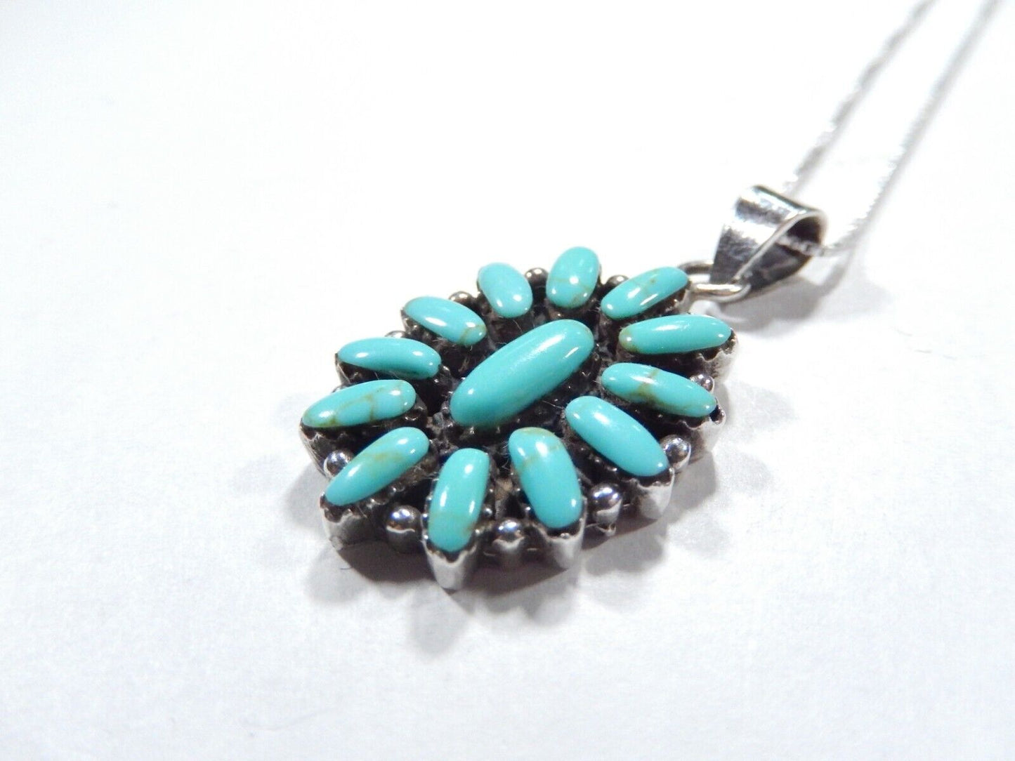 *VINTAGE*  South West Sterling Silver Needle Point Turquoise Pendant w/18"chain