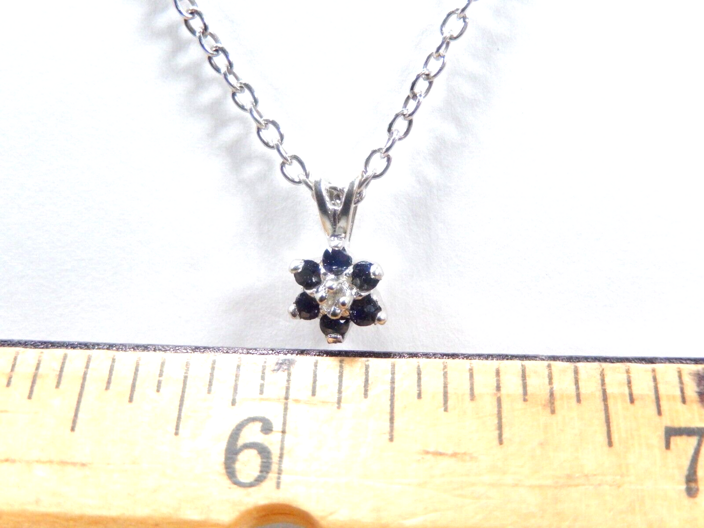 *VINTAGE*  14K White Gold Natural Sapphire & Diamond Pendant w/18"chain