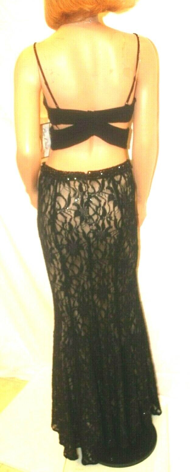 *NWT* $229.00 Bee Darlin Two Piece Crop Top & Long Sequin Black Skirt Size 7/8