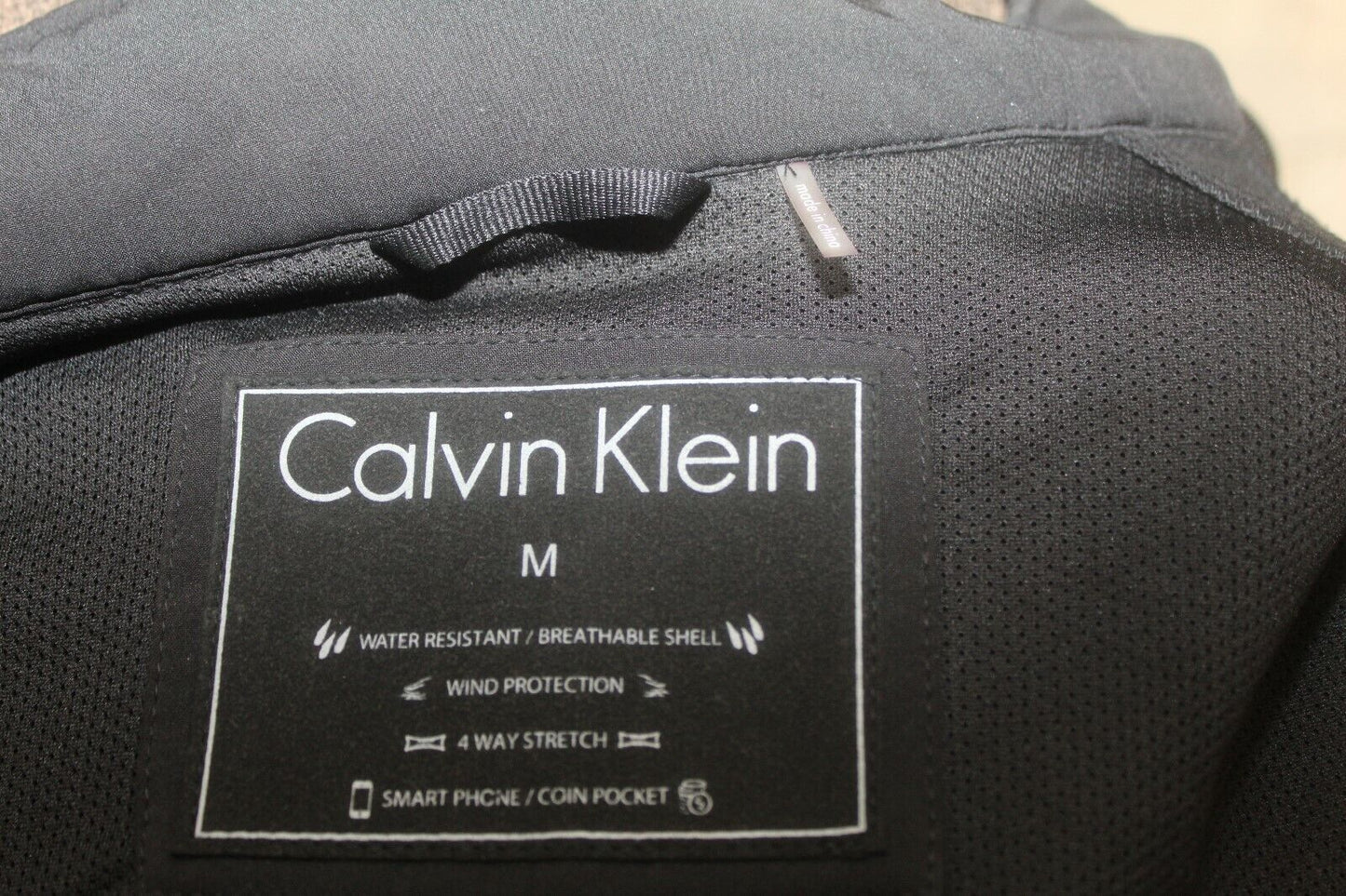 Calvin Klein Men's Black Insulated Water/Wind Resistant Jacket Coat Size Medium