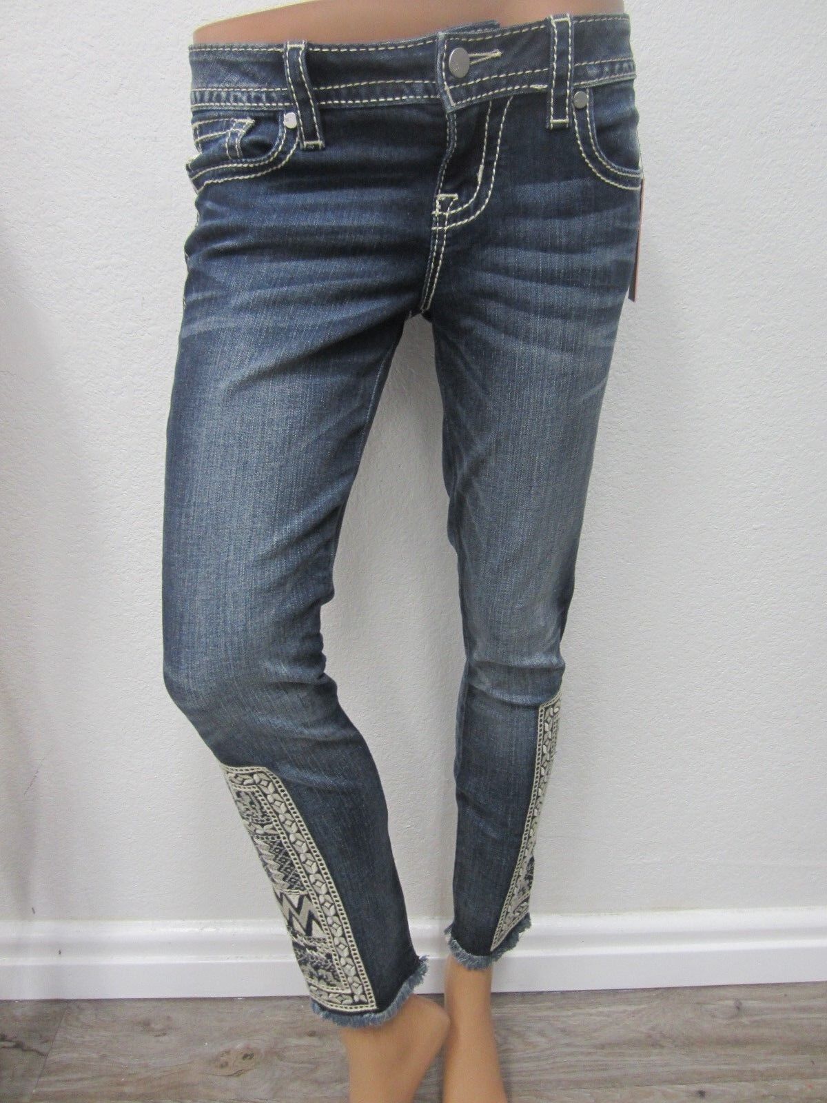 NWT Miss Me Born to Be Boho Ankle Skinny Jeans - JP7762AK Size W26 X L27
