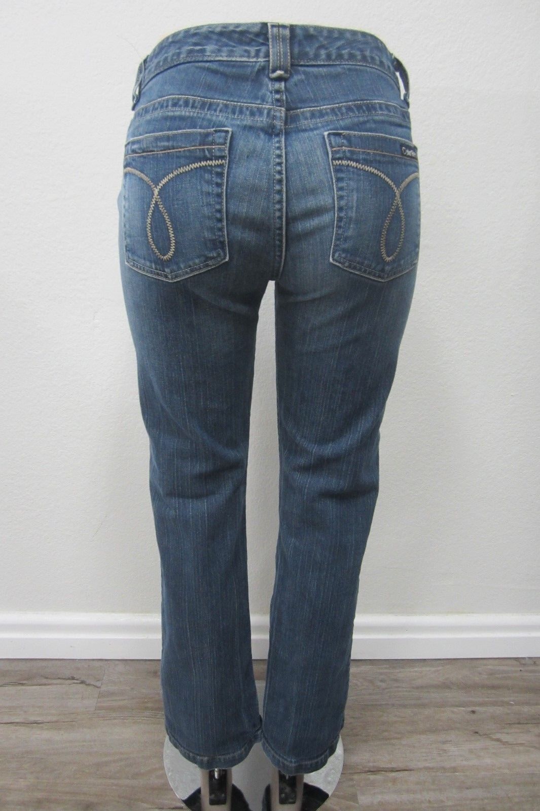 *NICE* Calvin Klein Women's  Low Rise Flare Boot Cut Jeans Size 10 x L32