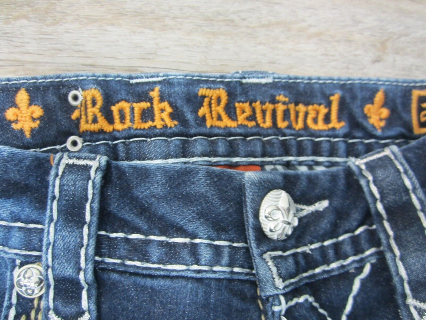 NWOT Rock Revival Libbie Capri Women's Jeans Size 25 X 20