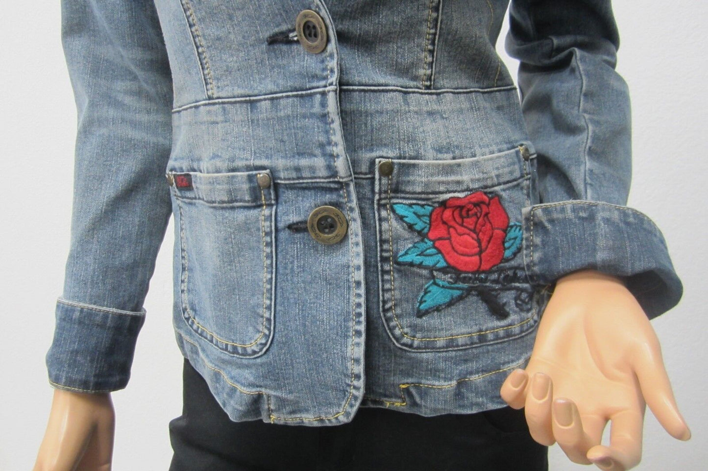 *RARE* FUBU  Collection Denim Jean Jacket Embroidered Rose & Skull Patch Size S