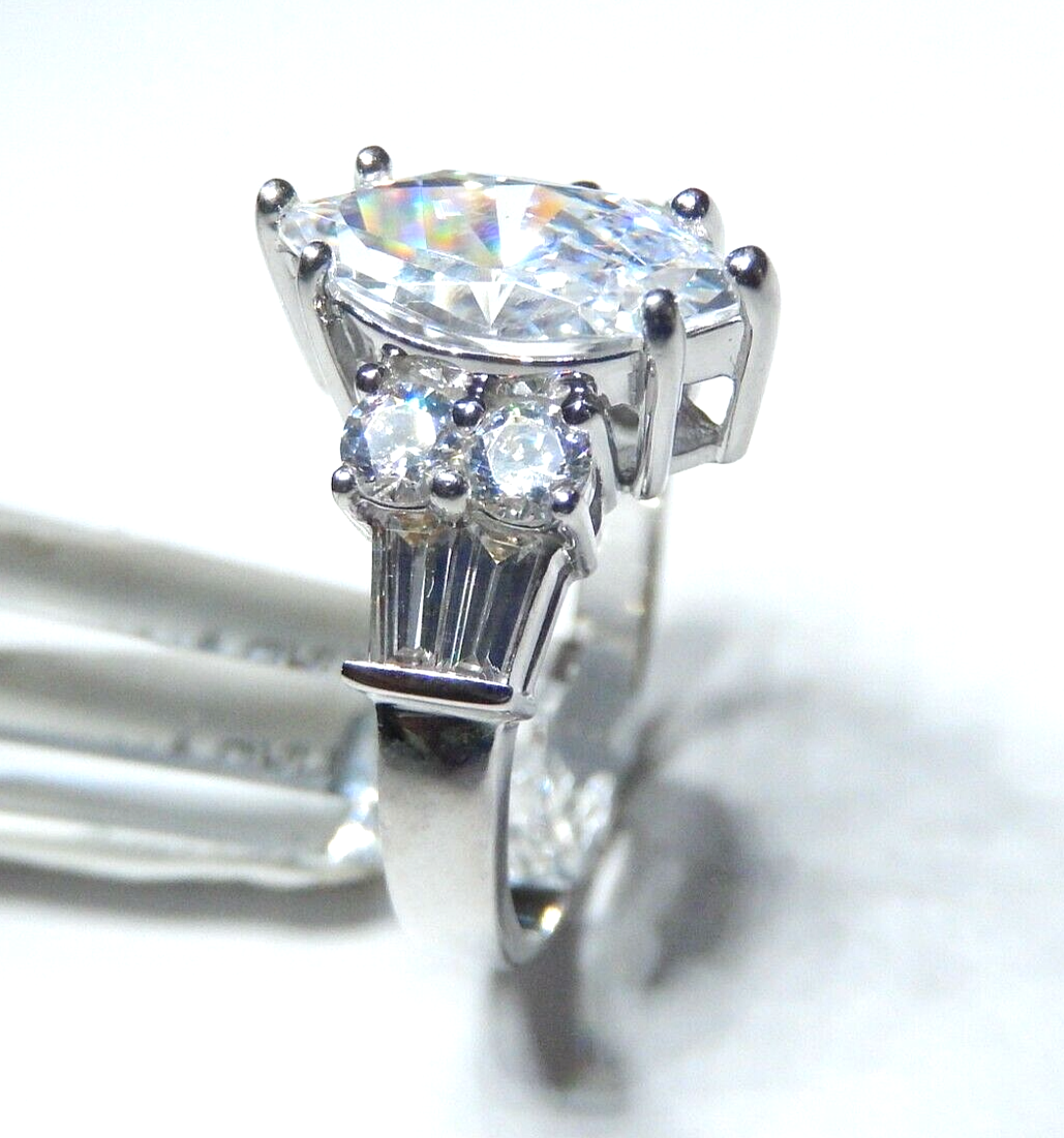 *NWT*  SOLID 14K White Gold  2.00 CT  Marquise Cut  CZ Engagement Ring Sz 6.25