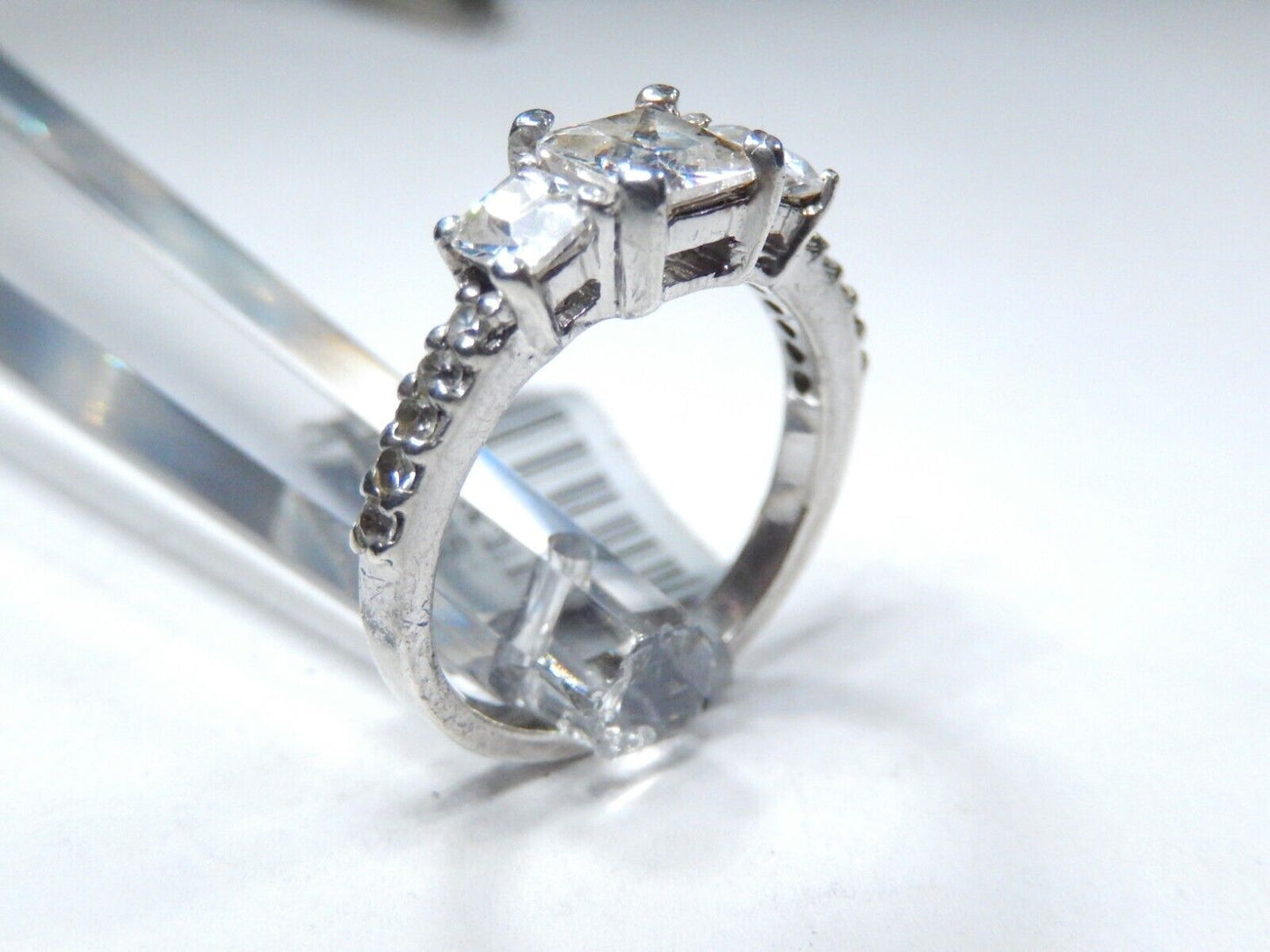 *VINTAGE*  2.00 CT Sterling Silver 3-Stone Princess CZ Wedding Ring Size 8