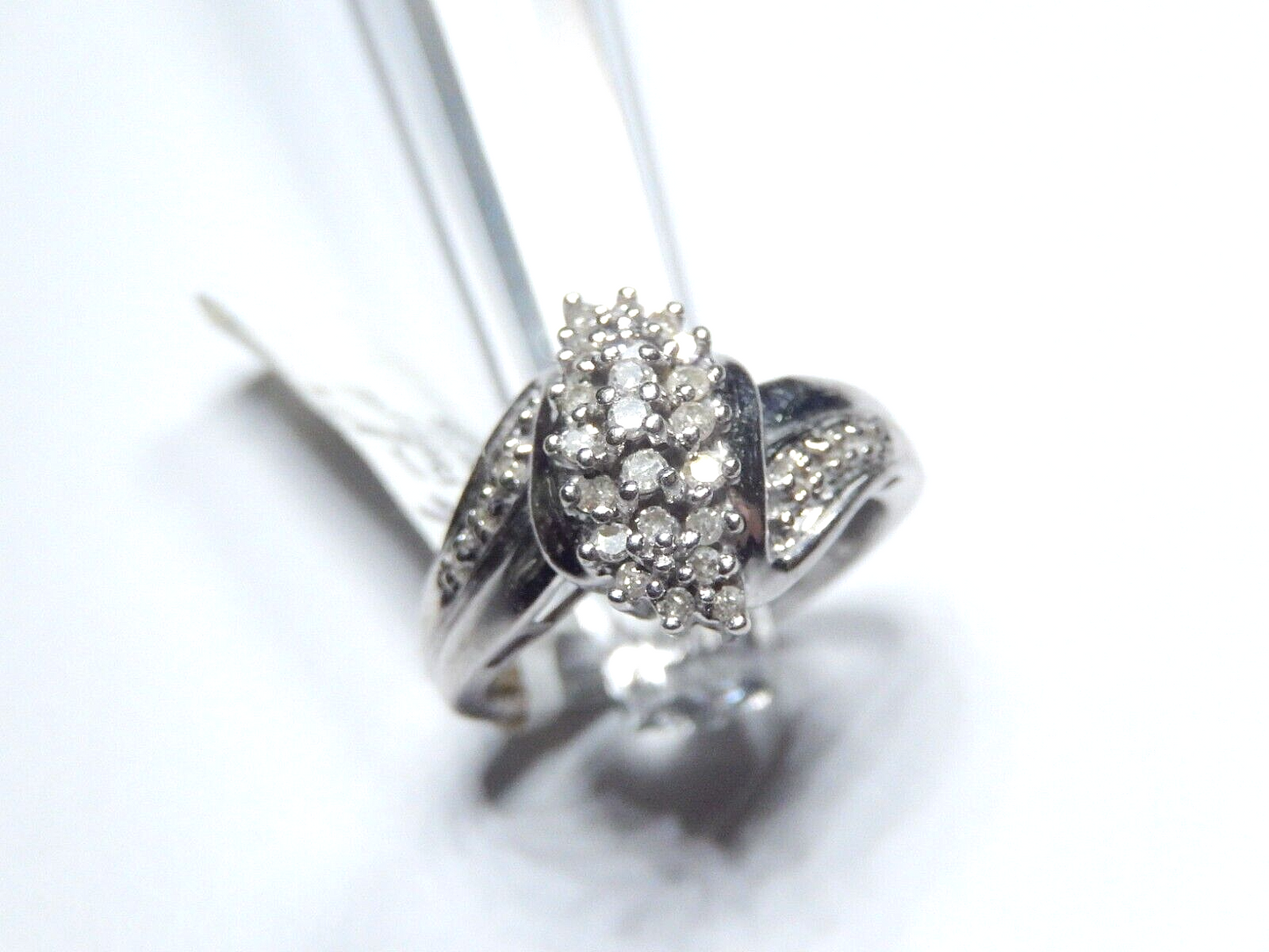 *VINTAGE* 10k White Gold .50CT Diamond Cluster Cocktail Ring Size 7.5
