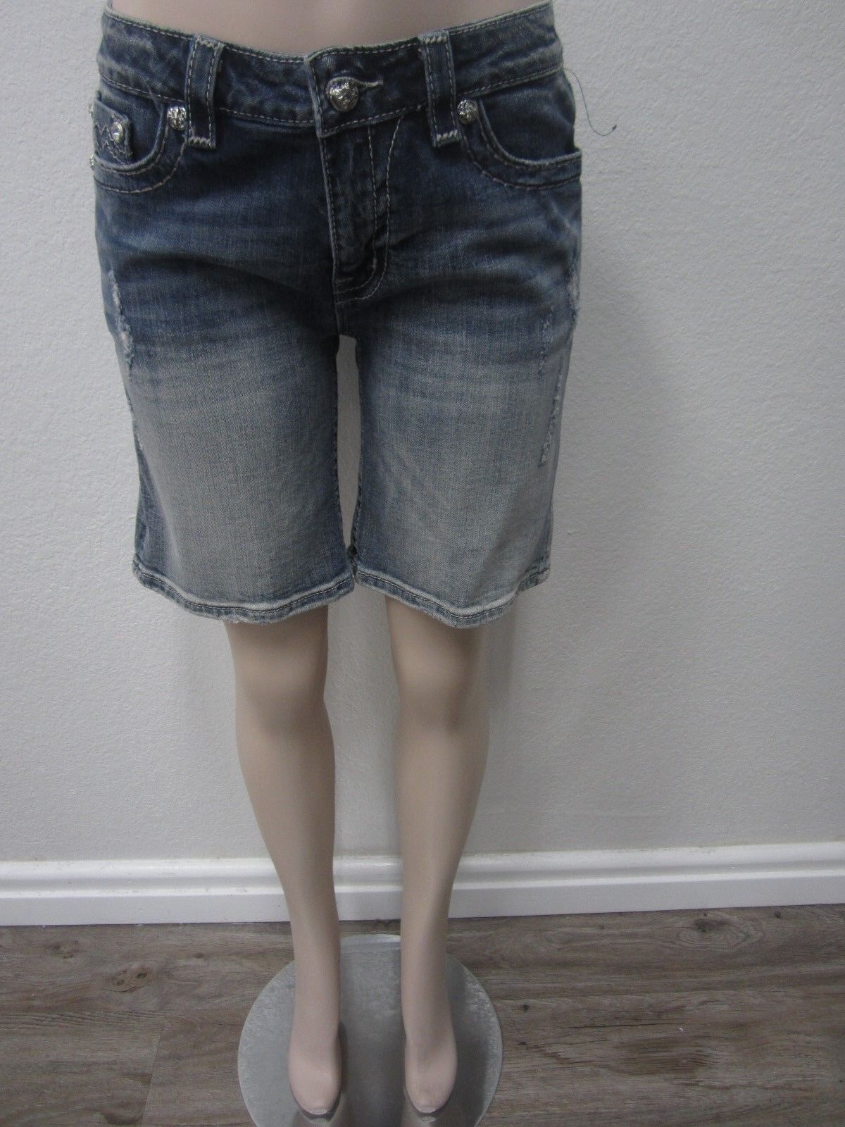 NWOT Miss Me Boyfriend JB1247H Rhinestone Embellished Washed Denim Shorts 28 x 9