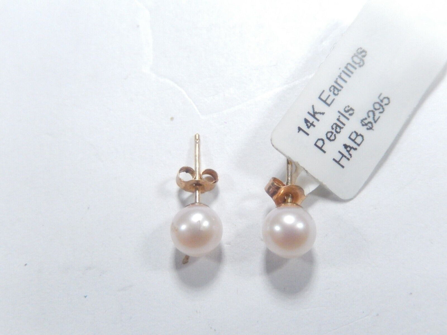14K Yellow Gold 5.5mm Akoya Round Pearl Ear Stud Earrings